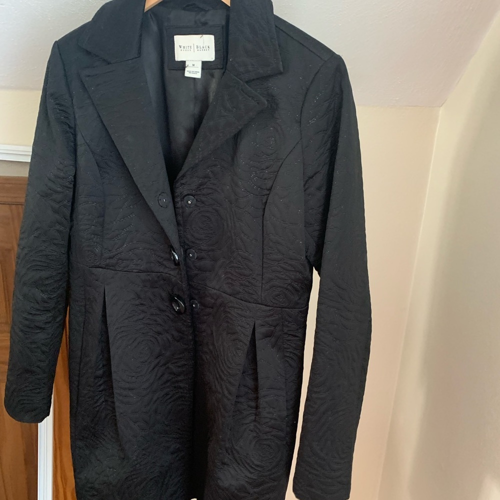WHITE HOUSE BLACK MARKET WOMENS COAT